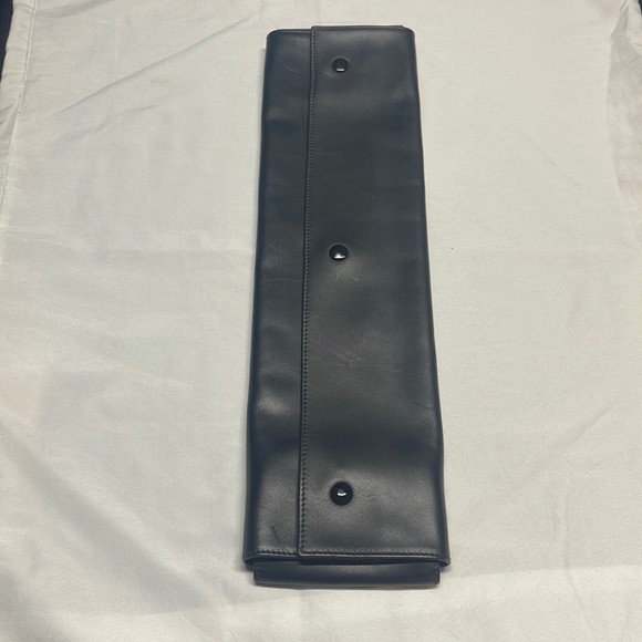 Tiffany & Co. Leather Travel Tie Case. Tie pictured is not included. - Picture 3 of 11